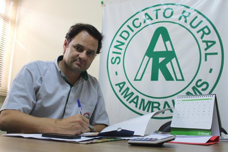 O presidente do Sindicato Rural de Amambai, Rodrigo Lorenzetti. Alerta sobre o risco fitossanitário de sementes chinesas enviadas aos produtores rurais brasileiros sem que o produtor tenha feito o pedido.