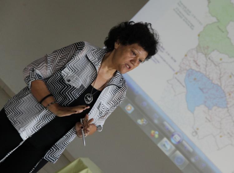 Doutora em Recursos Hídricos, Celina Dias, destaca a importância da realização do CEURH